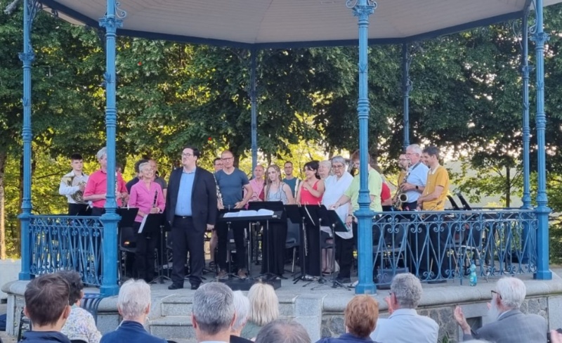 Orchestre d'harmonie L'OHV n'arrête pas son cirque
